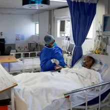 Patient receives treatment for mdr-tb